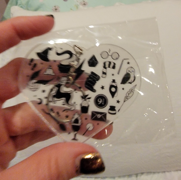 Harry Potter clear heart keychain - Picture 5 of 8